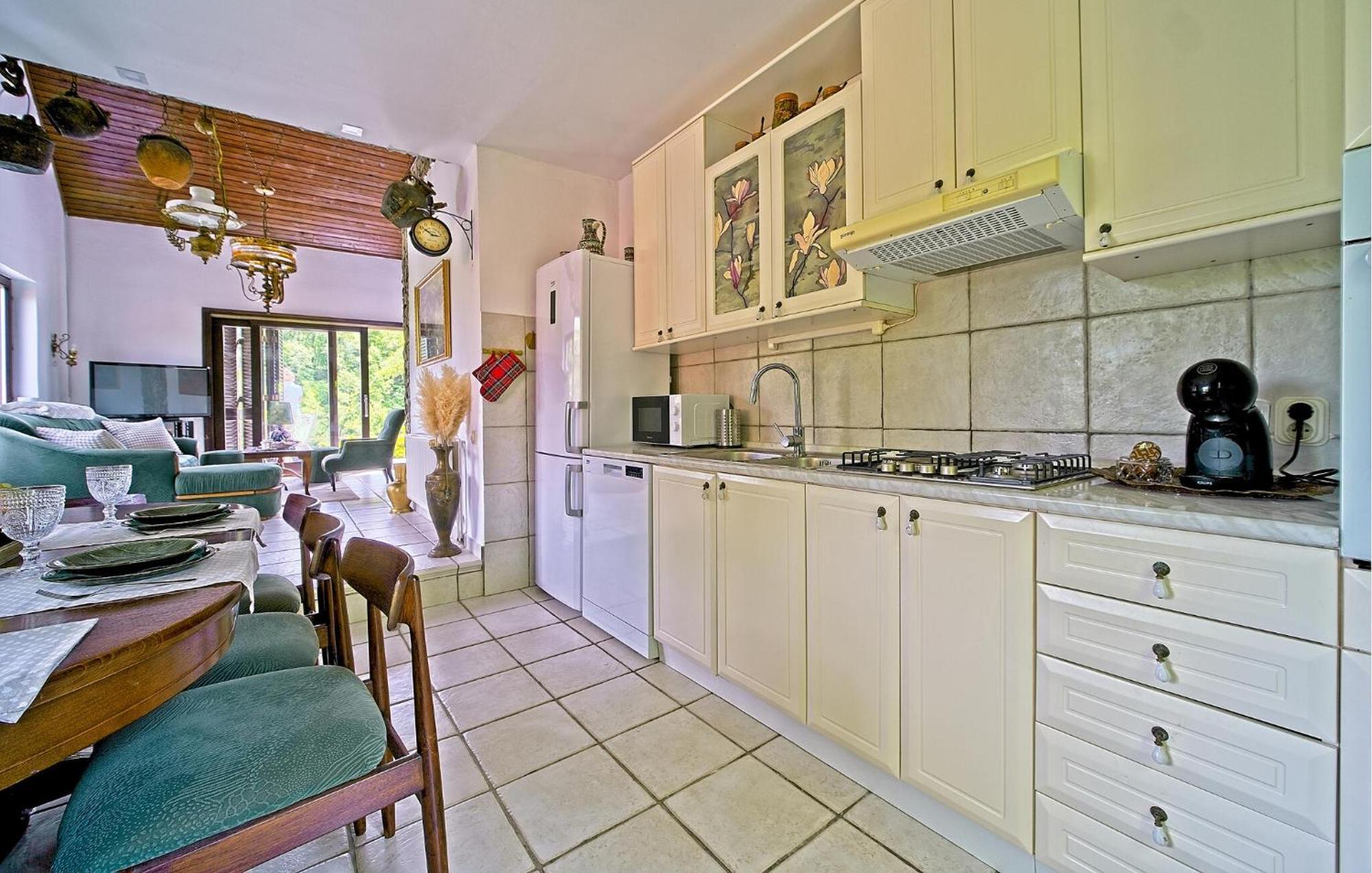 Vakantiehuis Cozy In With Kitchen